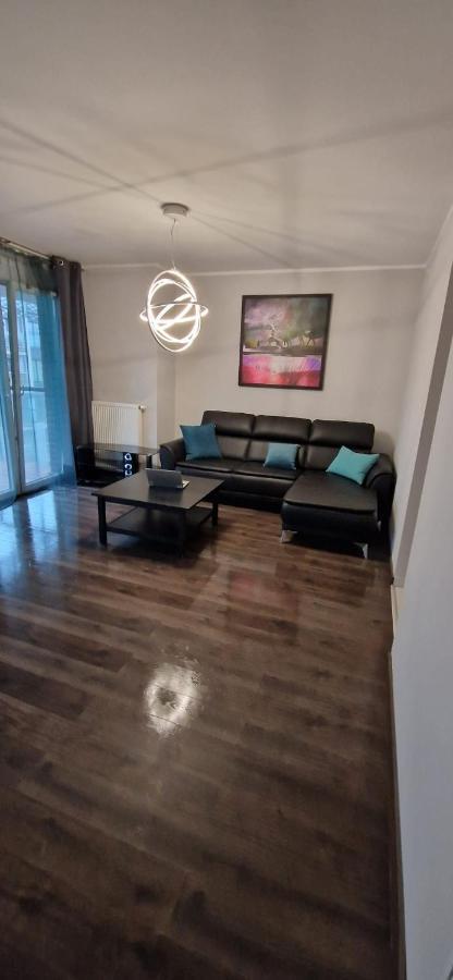 ヴロツワフAtal Towers Prywatny Apartamentアパートメント エクステリア 写真